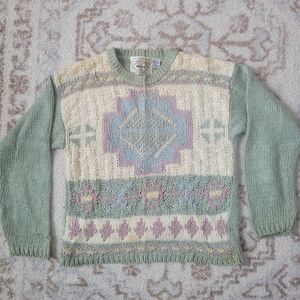 Vintage Patterned Crew Neck Sweater - Green and Cream